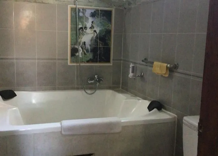Plamboyan 2 Bedroom 2 Bathroom Candidasa