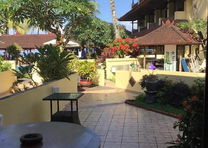 Plamboyan 2 Bedroom 2 Bathroom