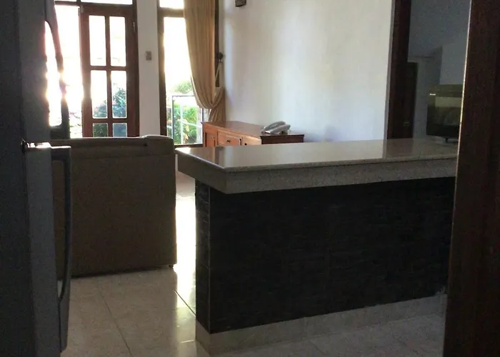 Plamboyan 2 Bedroom 2 Bathroom アパート *