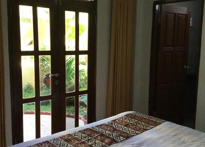 Plamboyan 2 Bedroom 2 Bathroom Karangasem