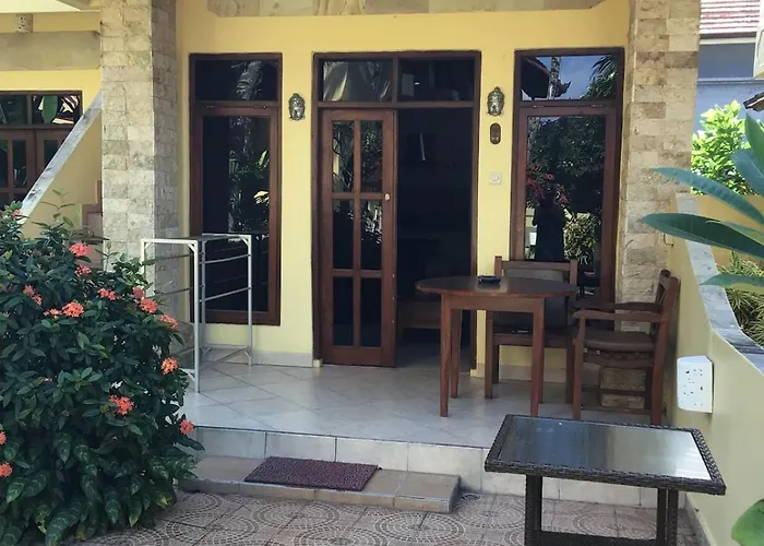 Plamboyan 2 Bedroom 2 Bathroom